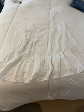 LOFT Beach White Gauze Cami with Tiered Texture